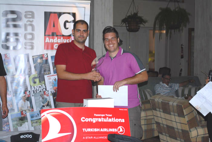 ganador del torneo de golf de la revista andalucia golf en rio real